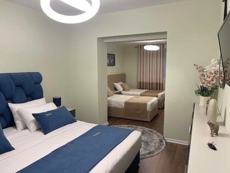 Essy'S Apartment Корча Екстериор снимка